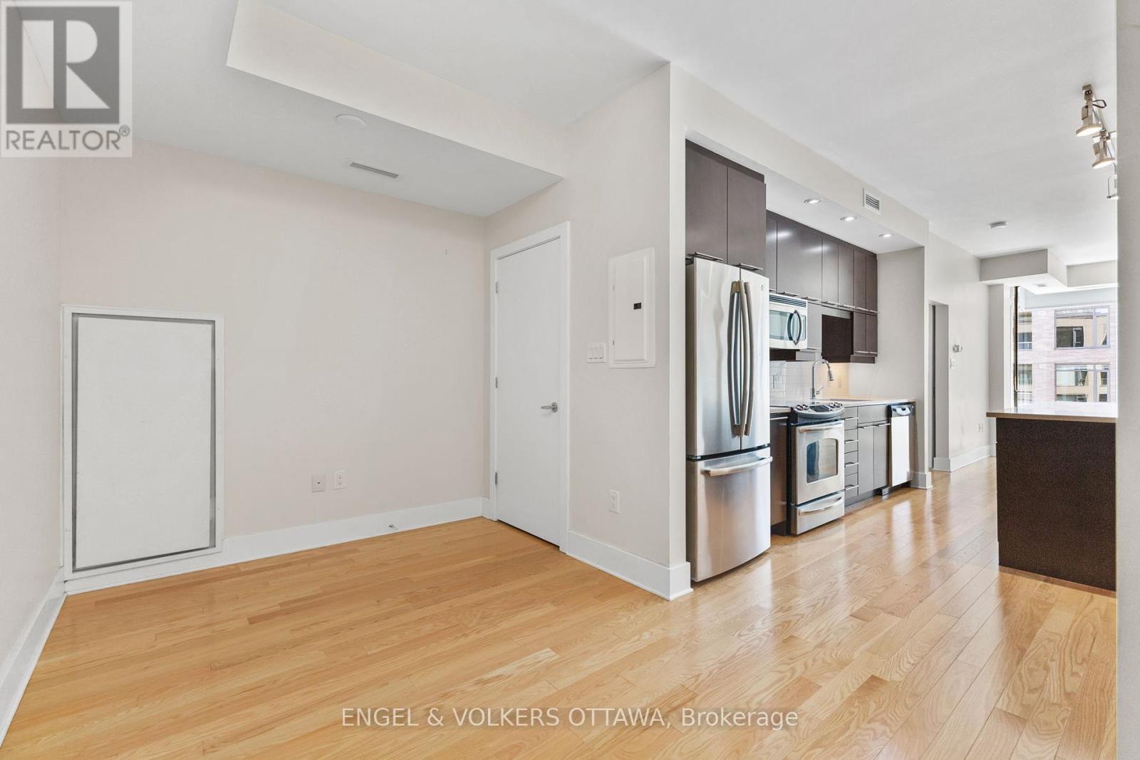 503 - 101 Richmond Road