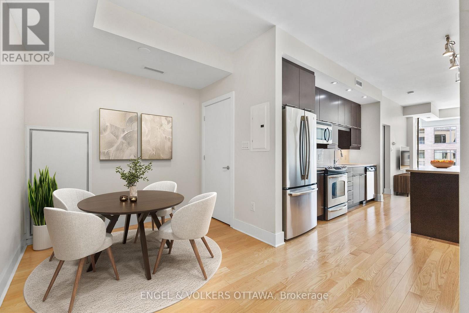 503 - 101 Richmond Road