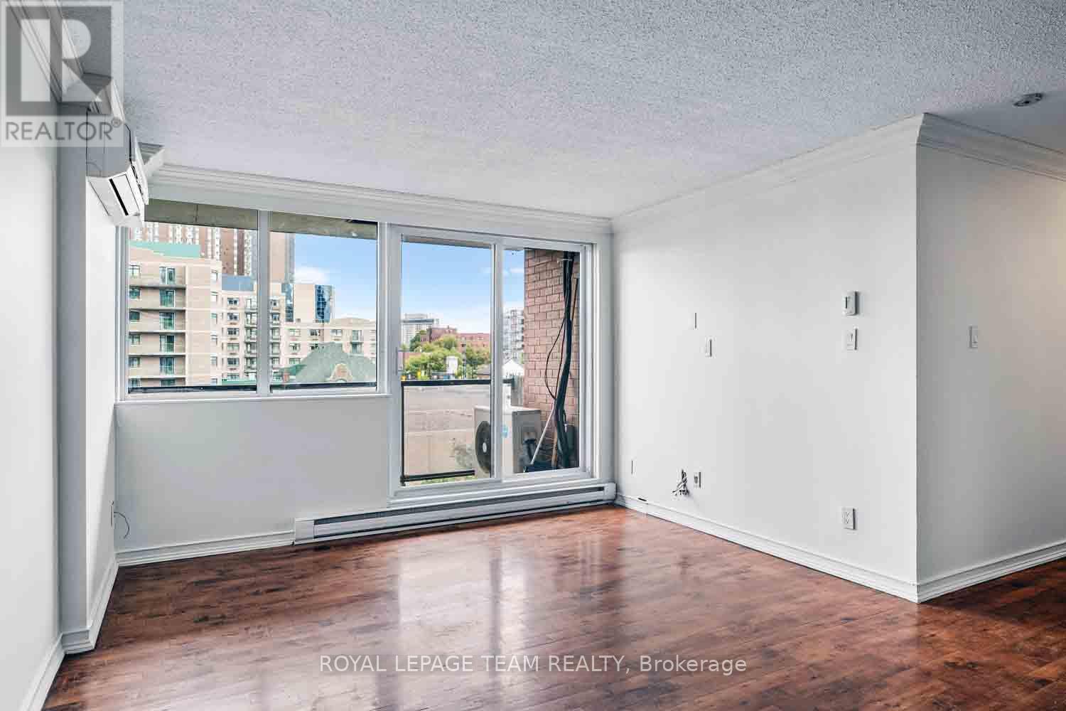504 - 154 Nelson Street