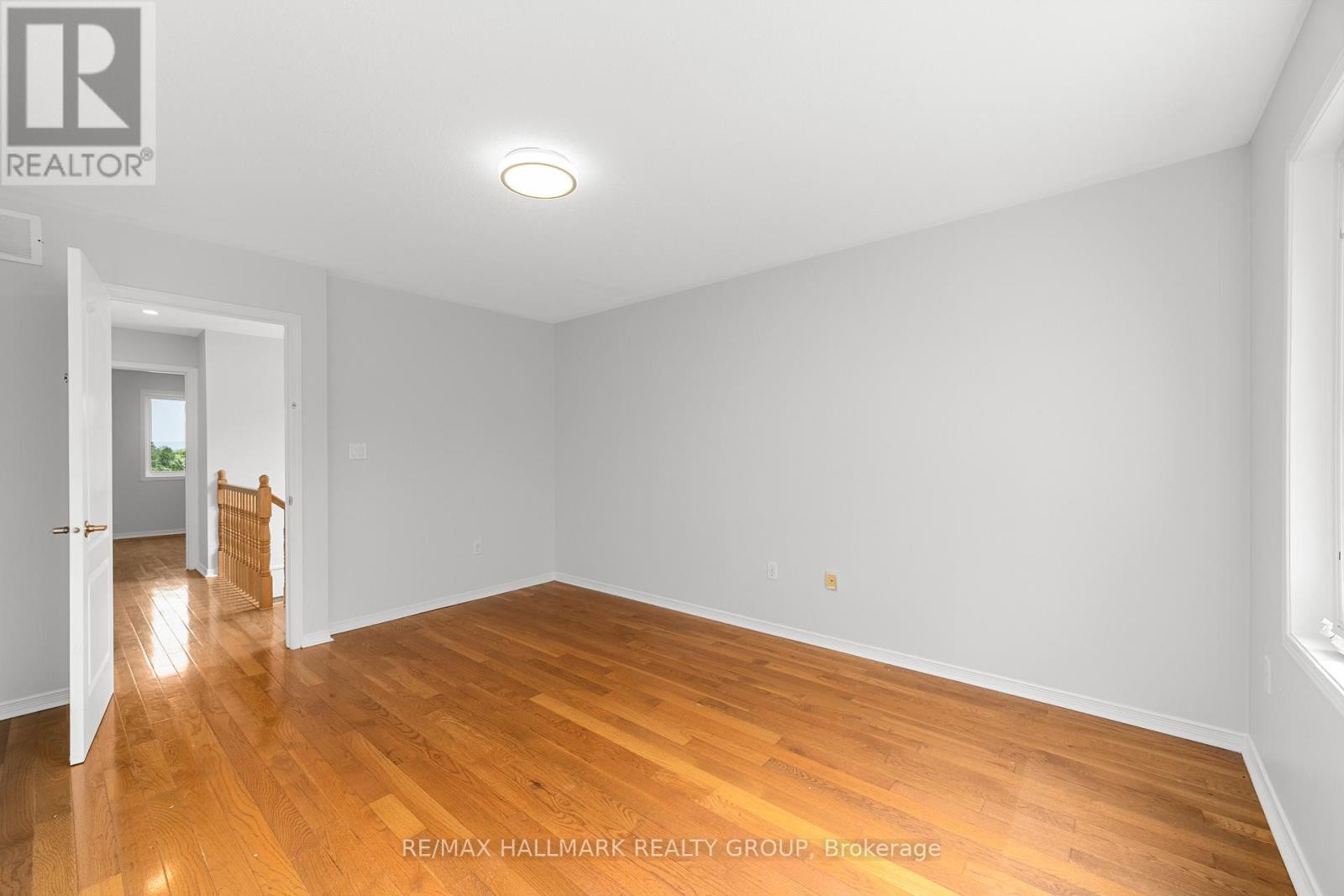 1146 Halton Terrace