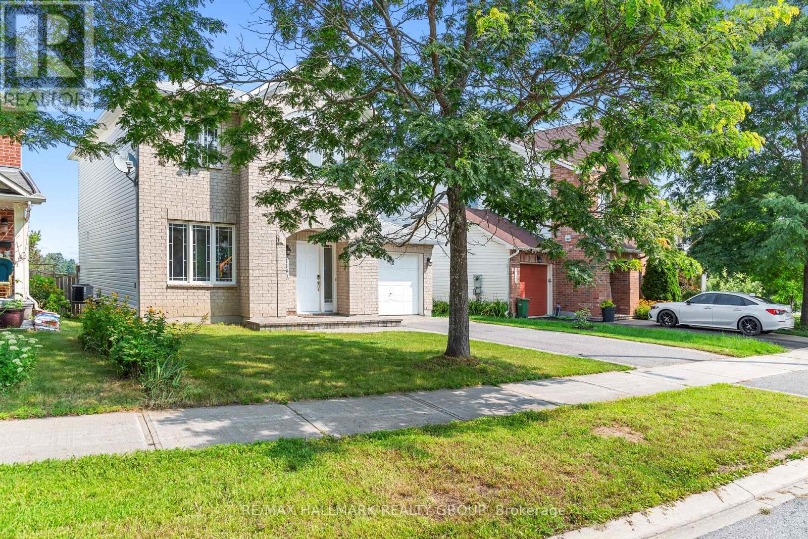 1146 Halton Terrace