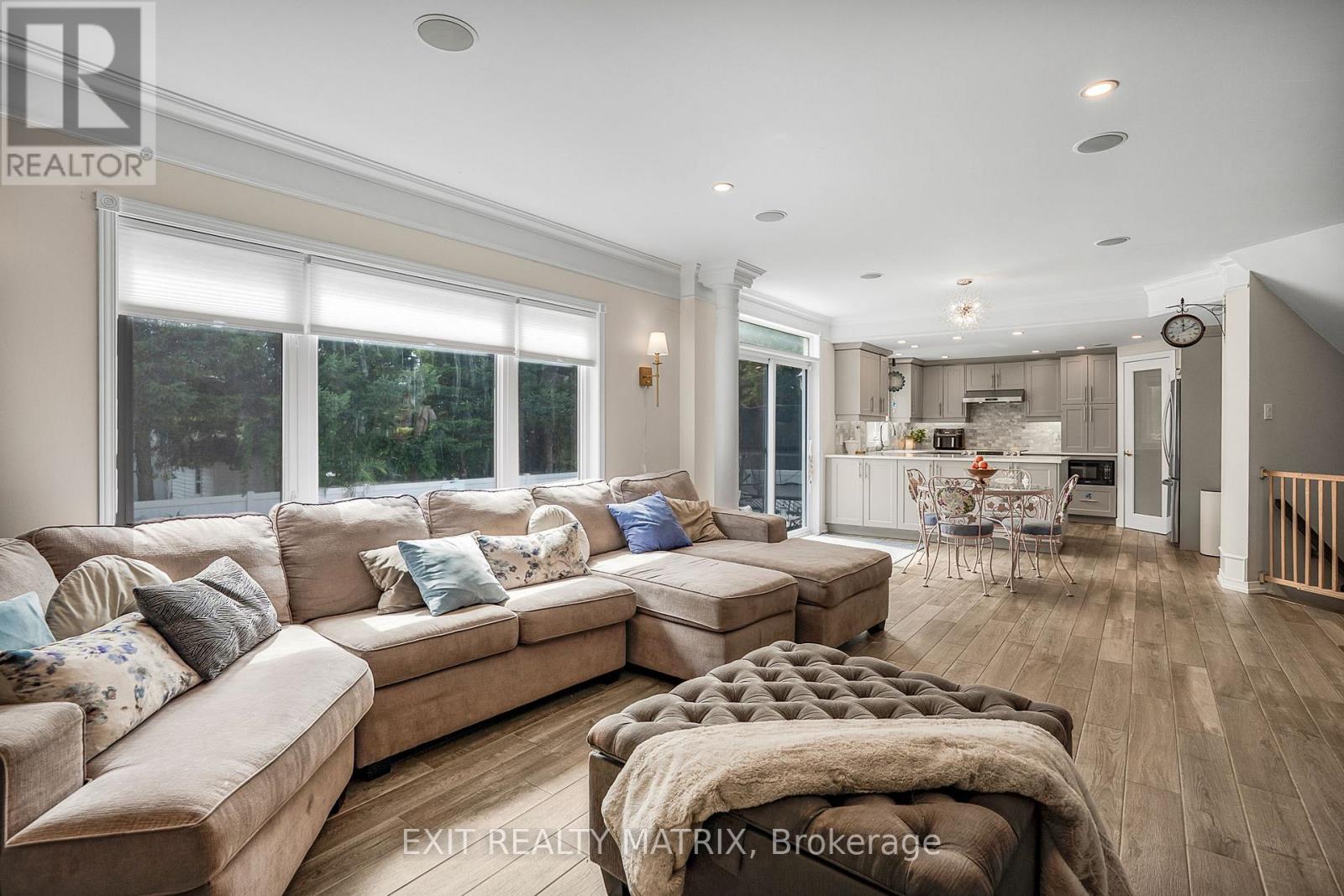 116 Lamadeleine Boulevard