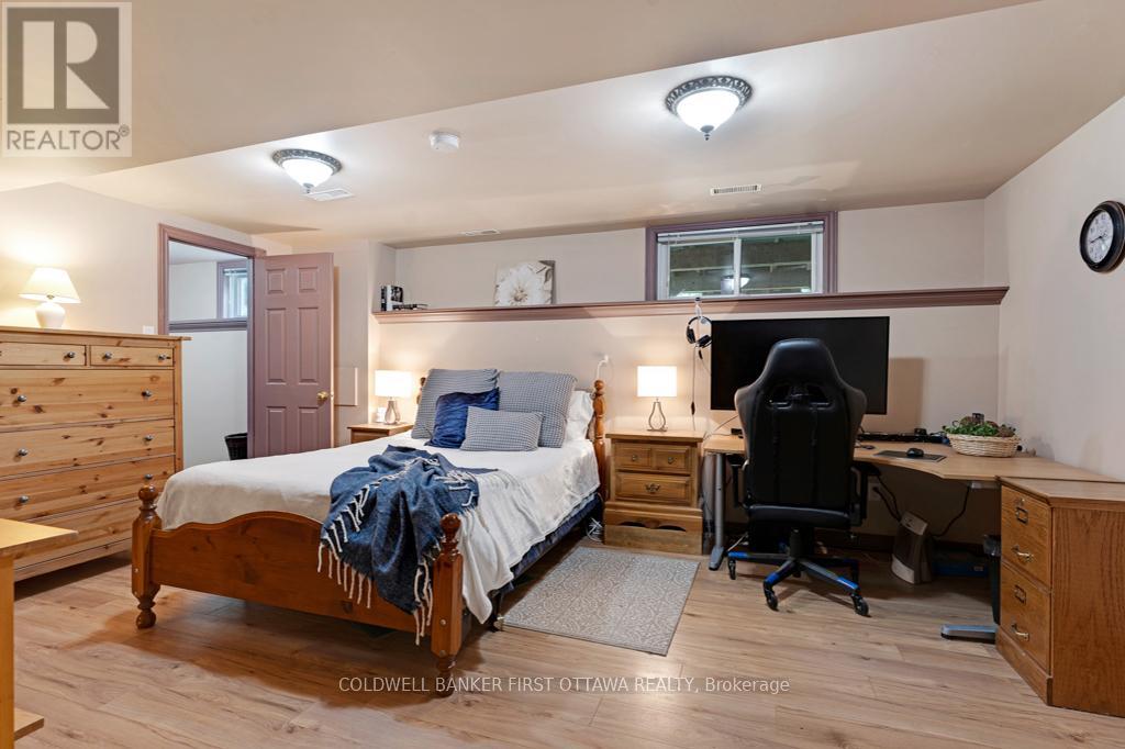 1556 Drummond Conc 10a