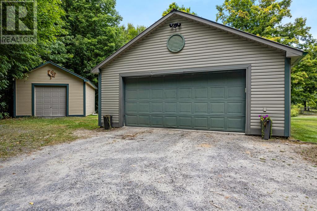 1556 Drummond Conc 10a