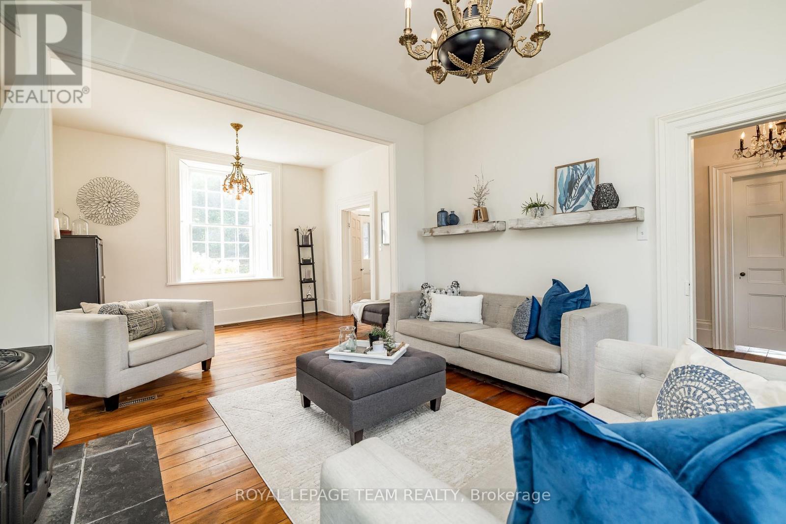 492 River Road