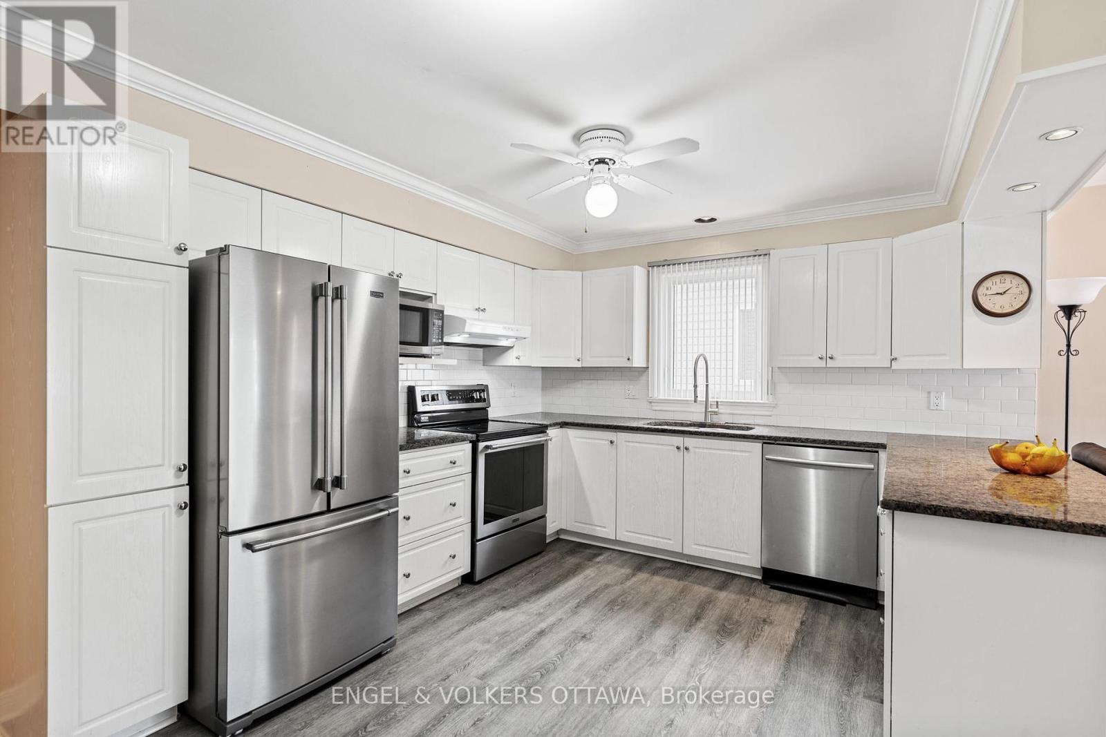 27 Mayford Avenue
