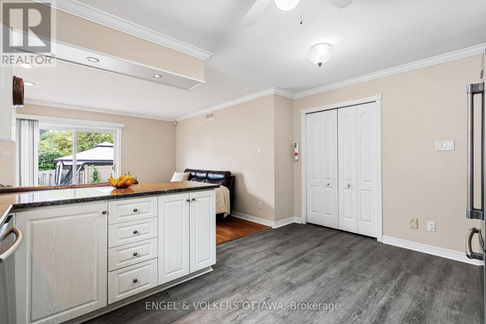 27 Mayford Avenue