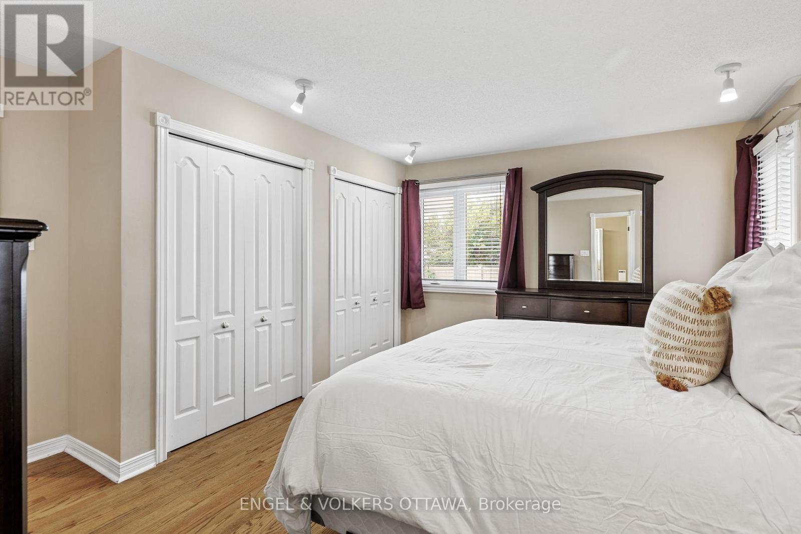 27 Mayford Avenue
