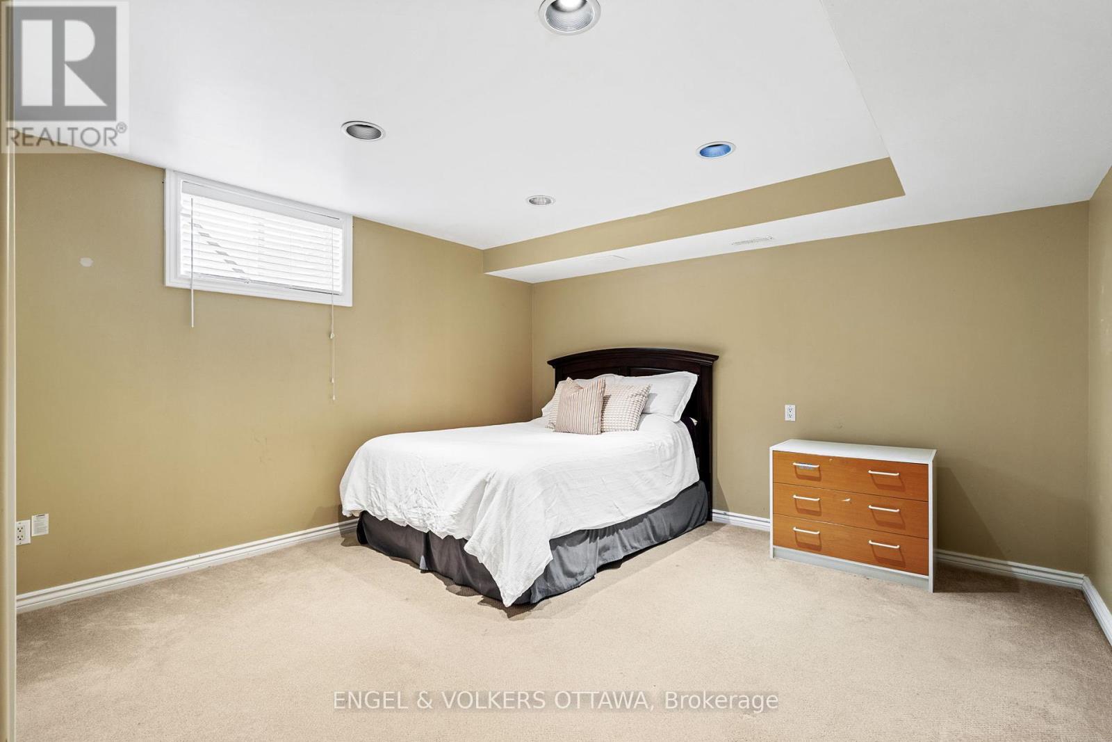 27 Mayford Avenue