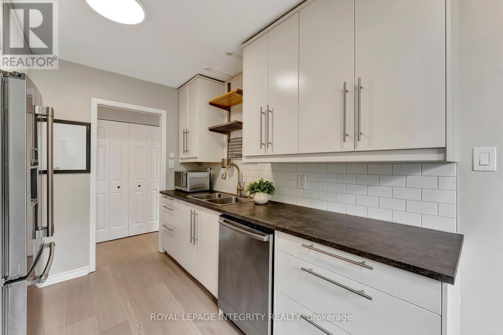 66 Tarquin Crescent