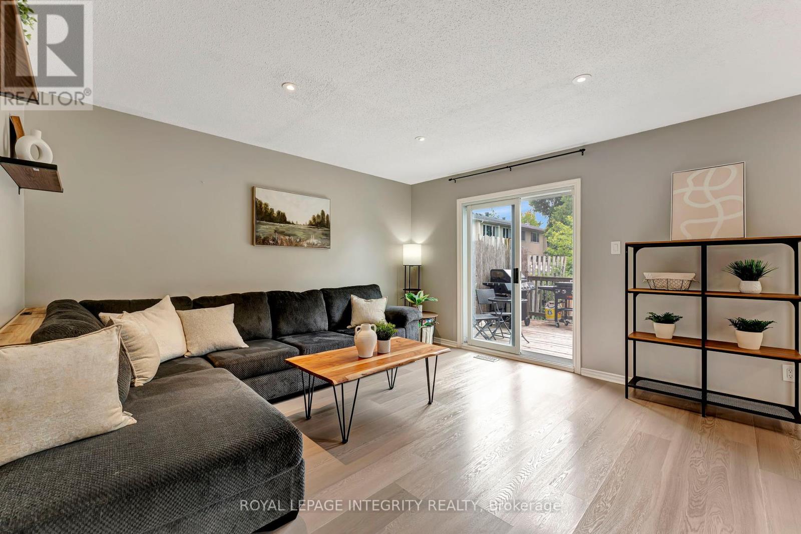 66 Tarquin Crescent