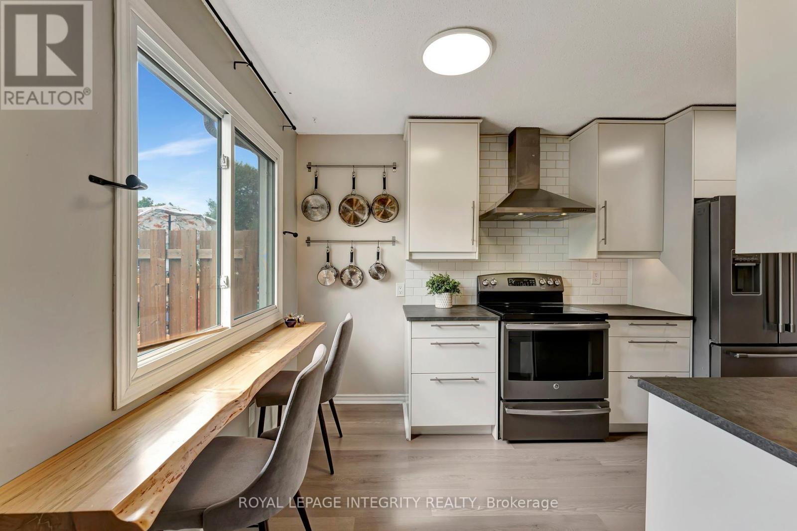 66 Tarquin Crescent