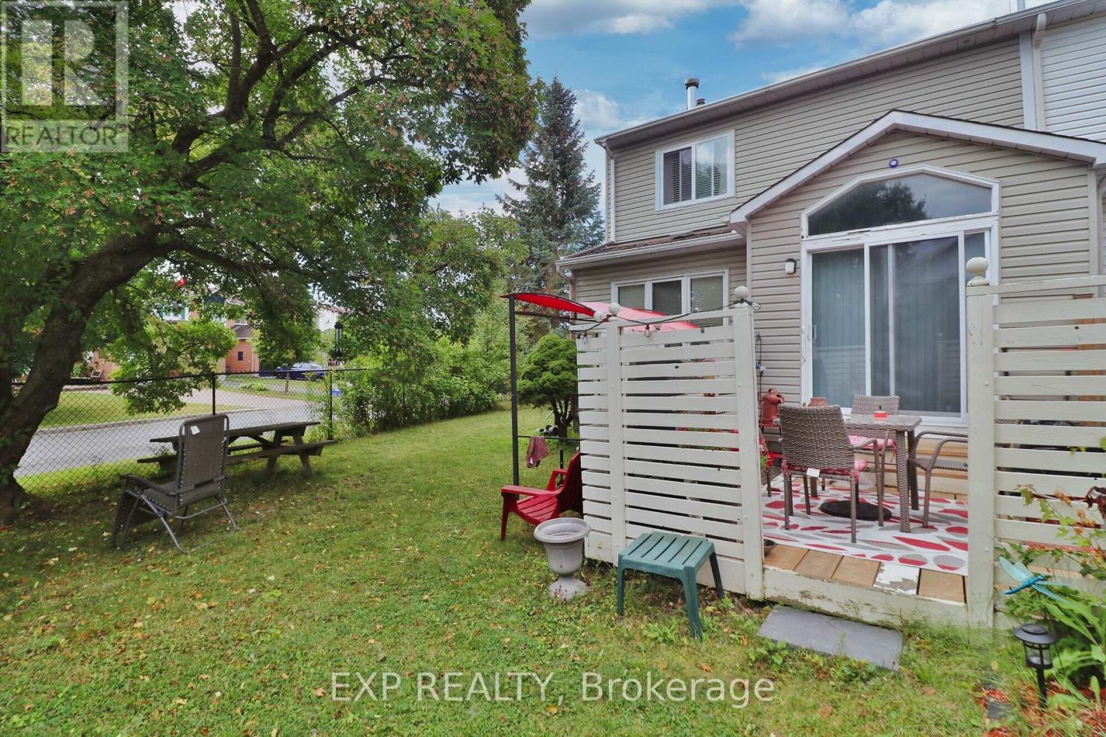 2127 Lauzon Street