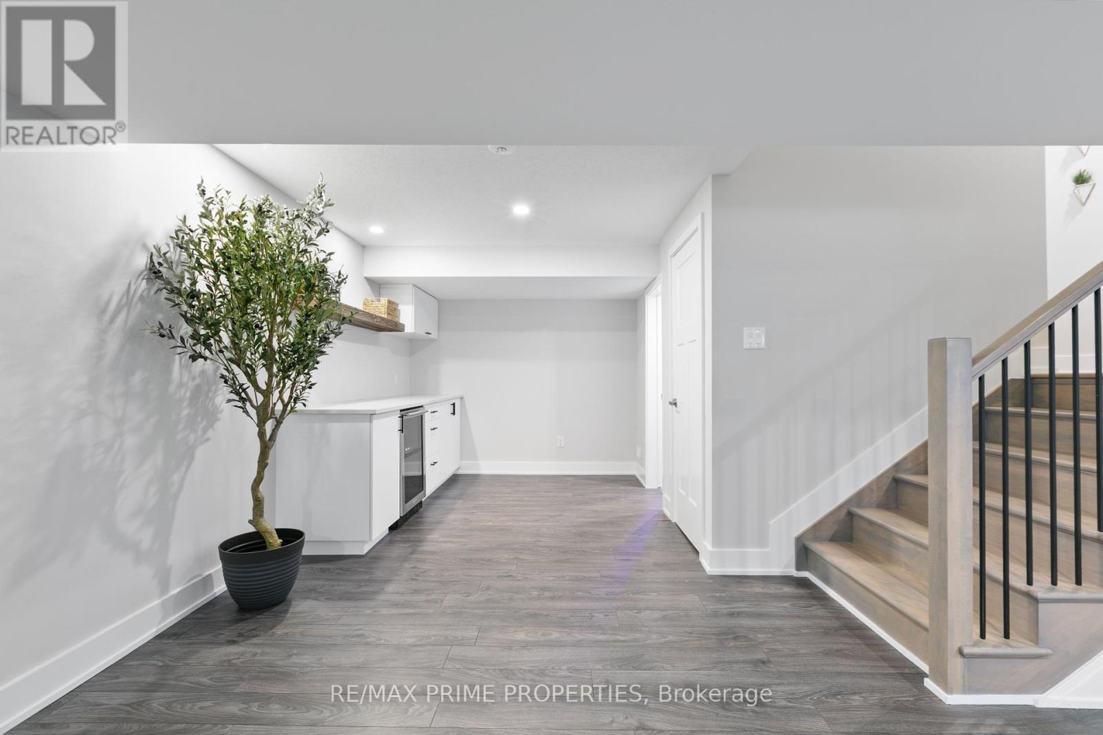 148 Aubrais Crescent
