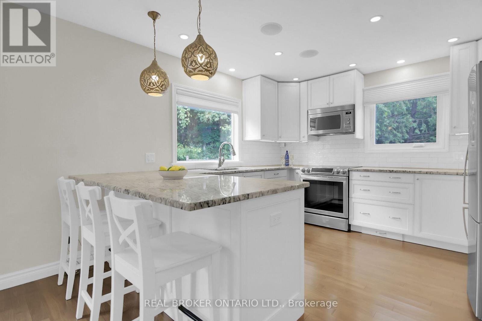 130 Chimo Drive