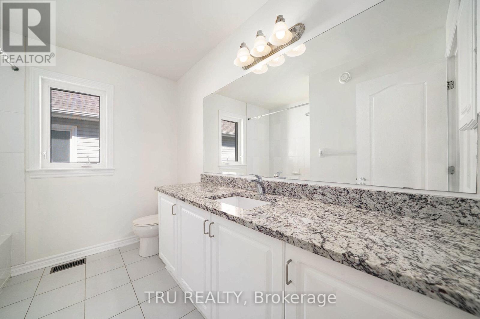 536 Golden Sedge Way