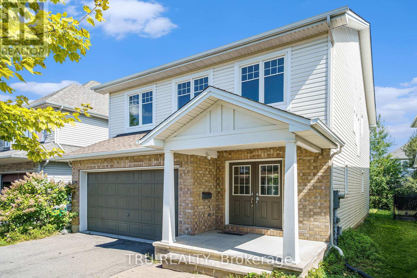 536 Golden Sedge Way