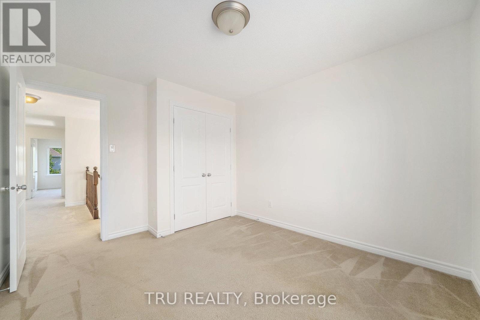 536 Golden Sedge Way