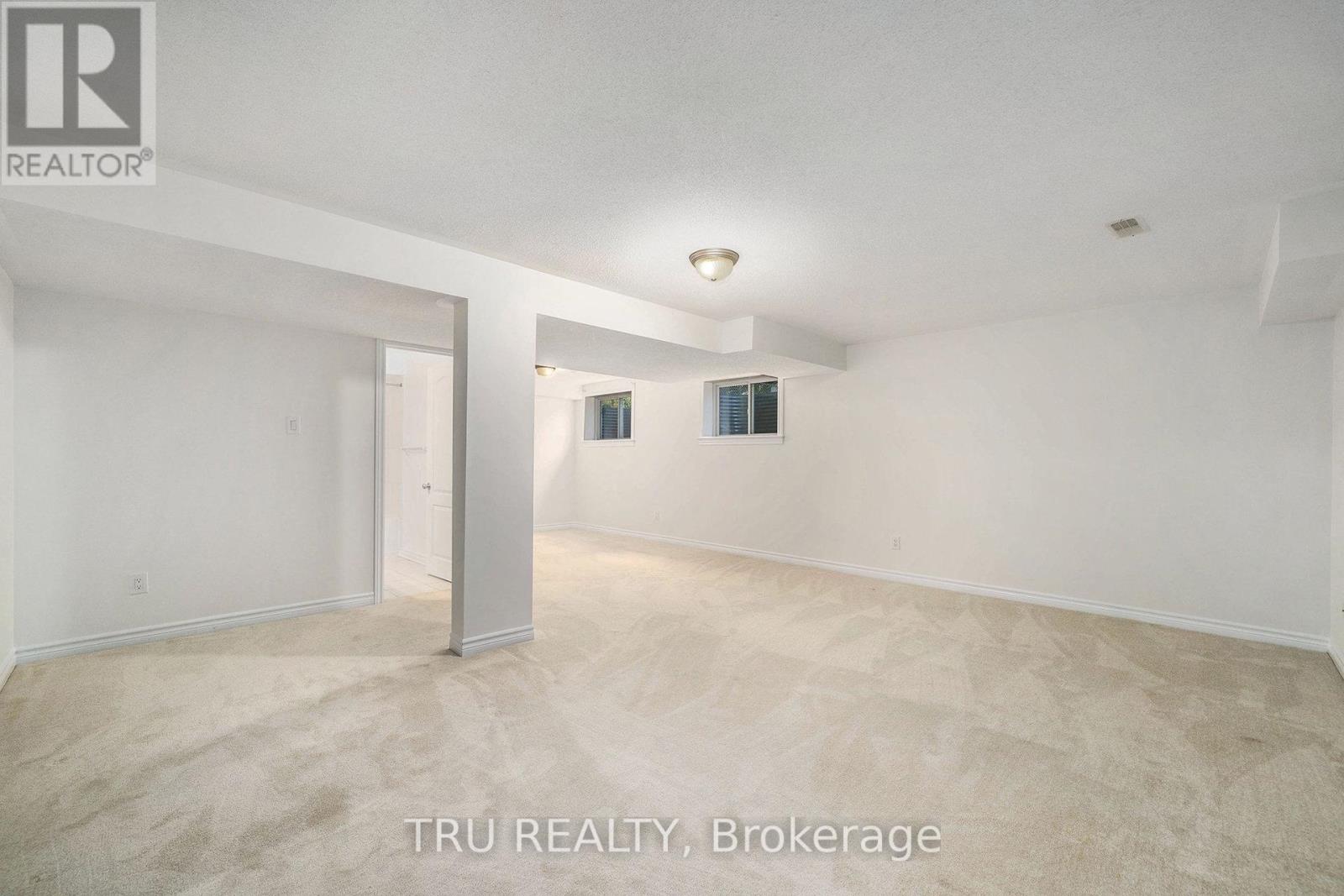 536 Golden Sedge Way