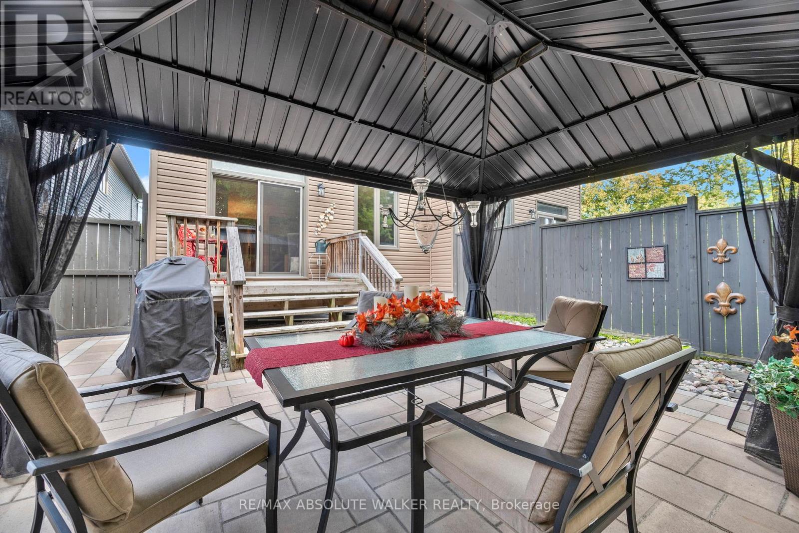502 Moodie Drive
