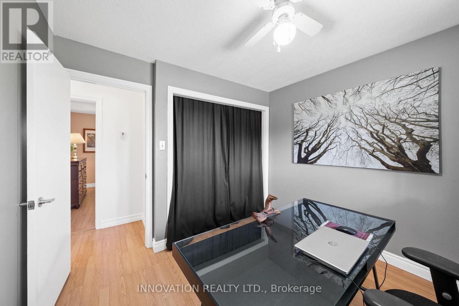 4001 Dunrobin Road