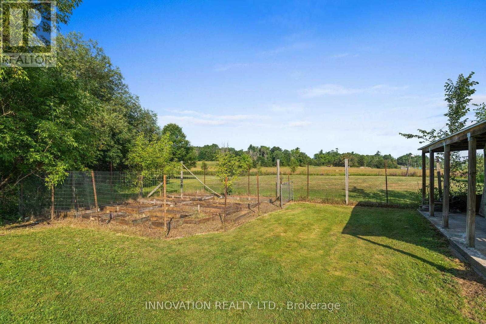 4001 Dunrobin Road