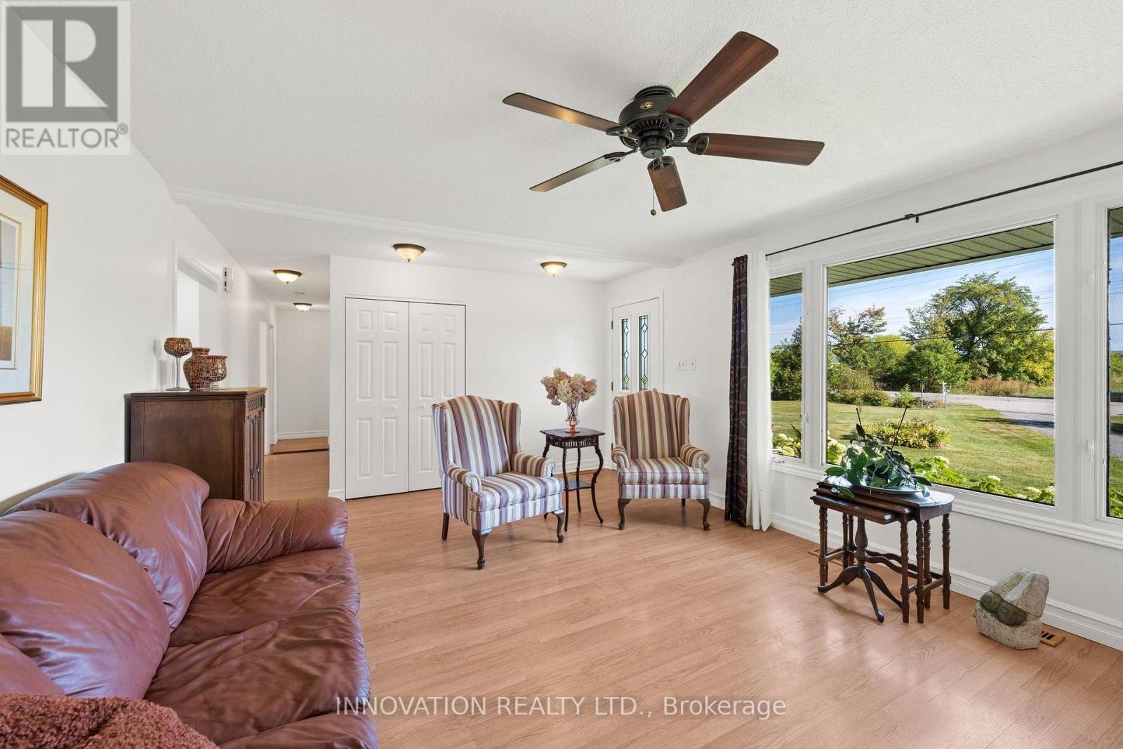 4001 Dunrobin Road