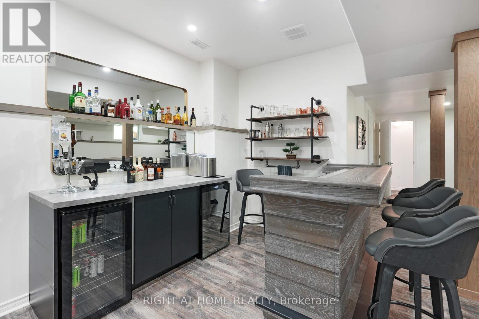 8833 Copeland Road