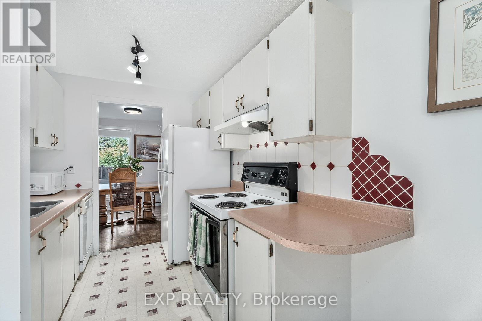 81 - 8 Sherway Drive