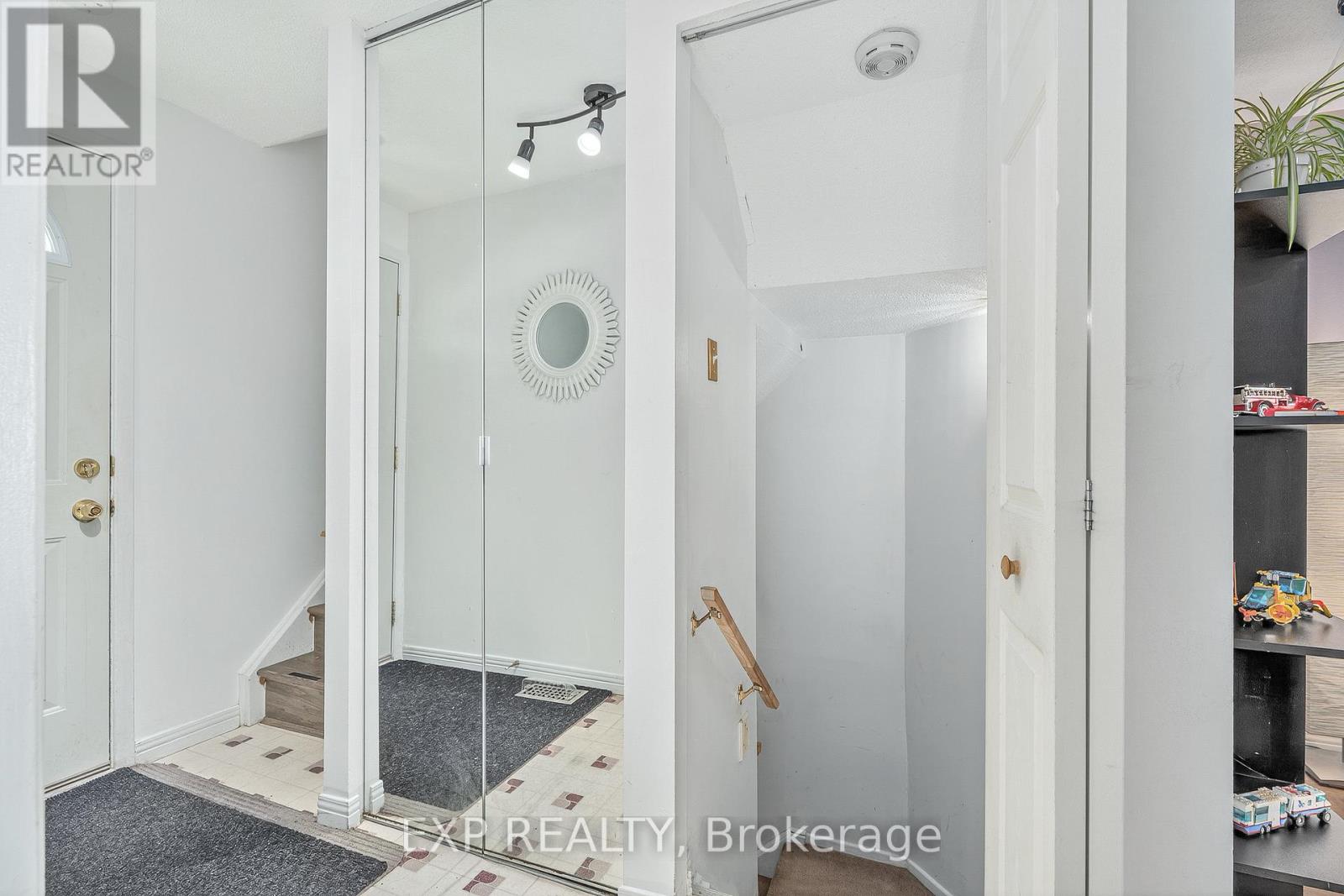 81 - 8 Sherway Drive
