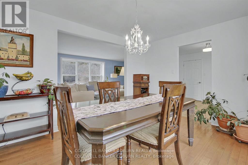 1696 Merwin Lane