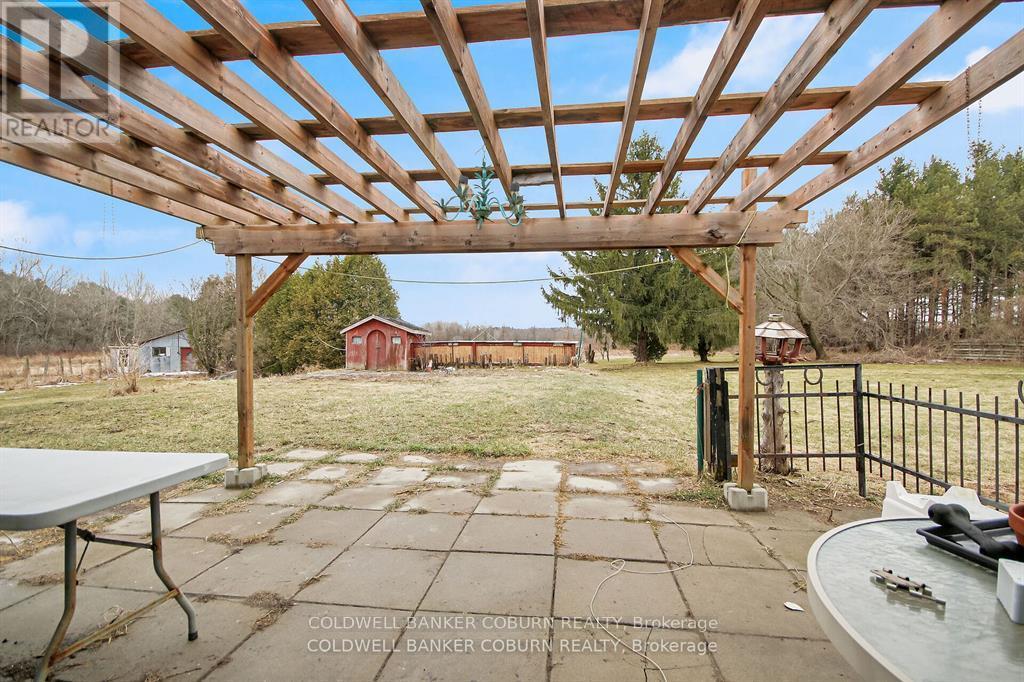 1696 Merwin Lane