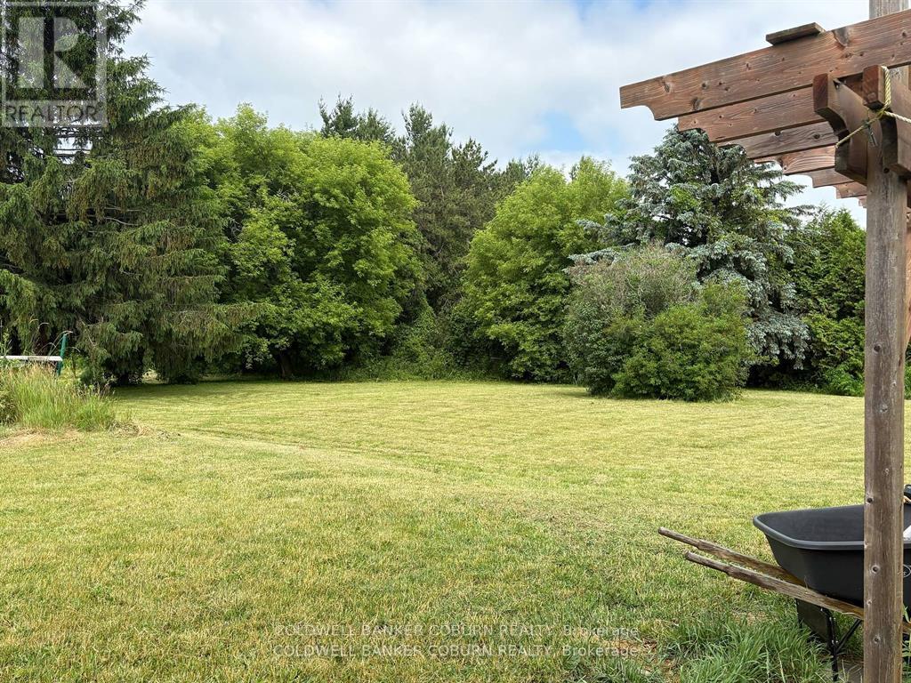 1696 Merwin Lane
