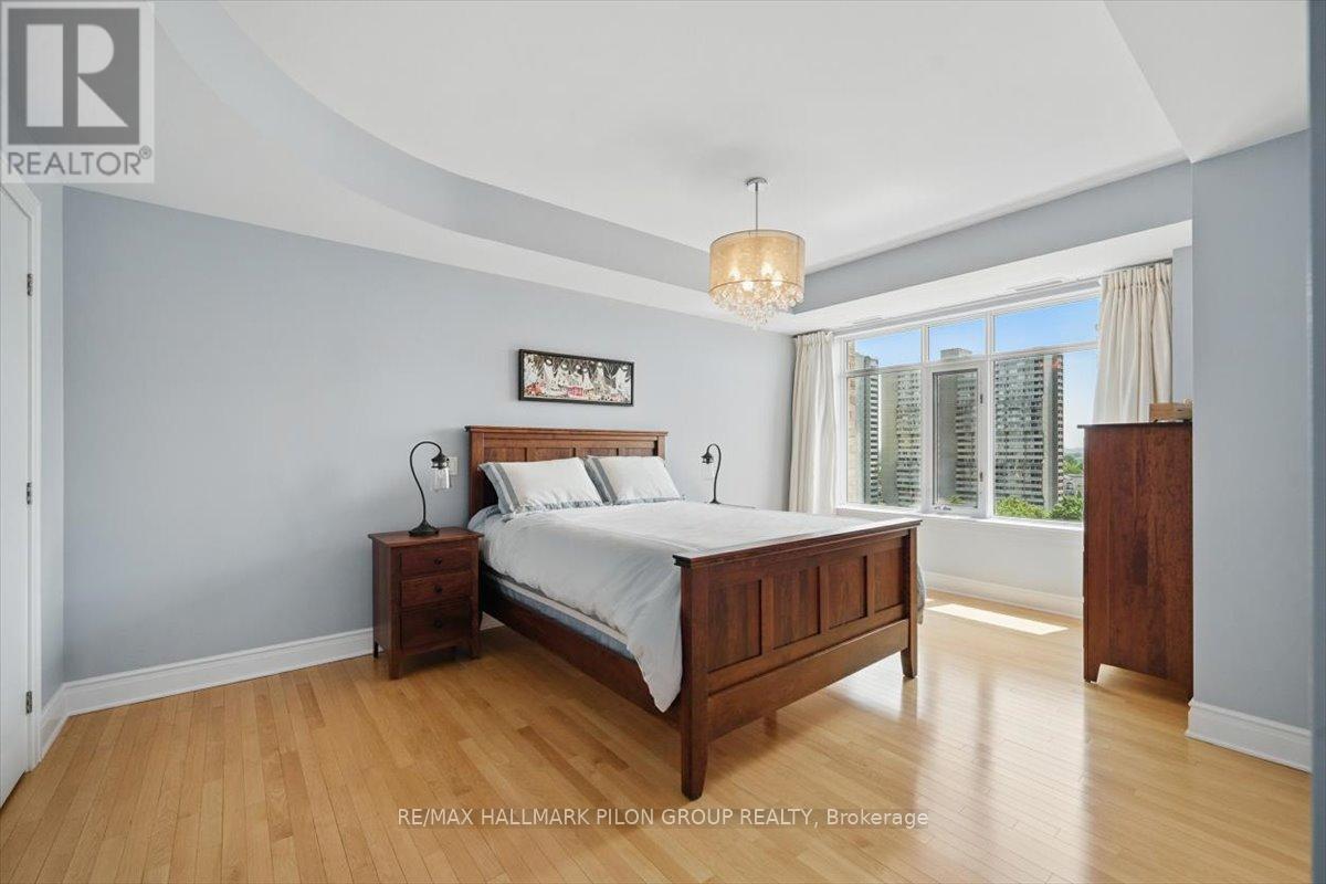 1205 - 95 Bronson Avenue