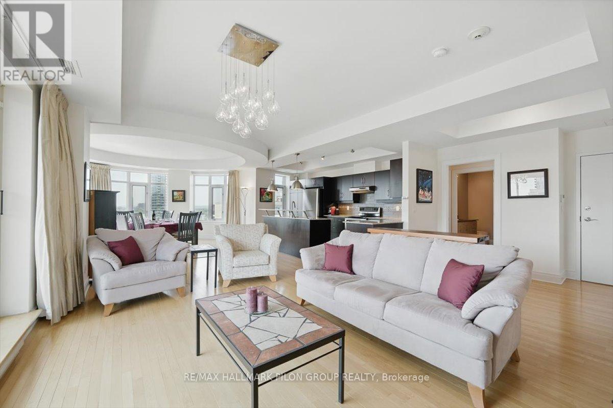 1205 - 95 Bronson Avenue