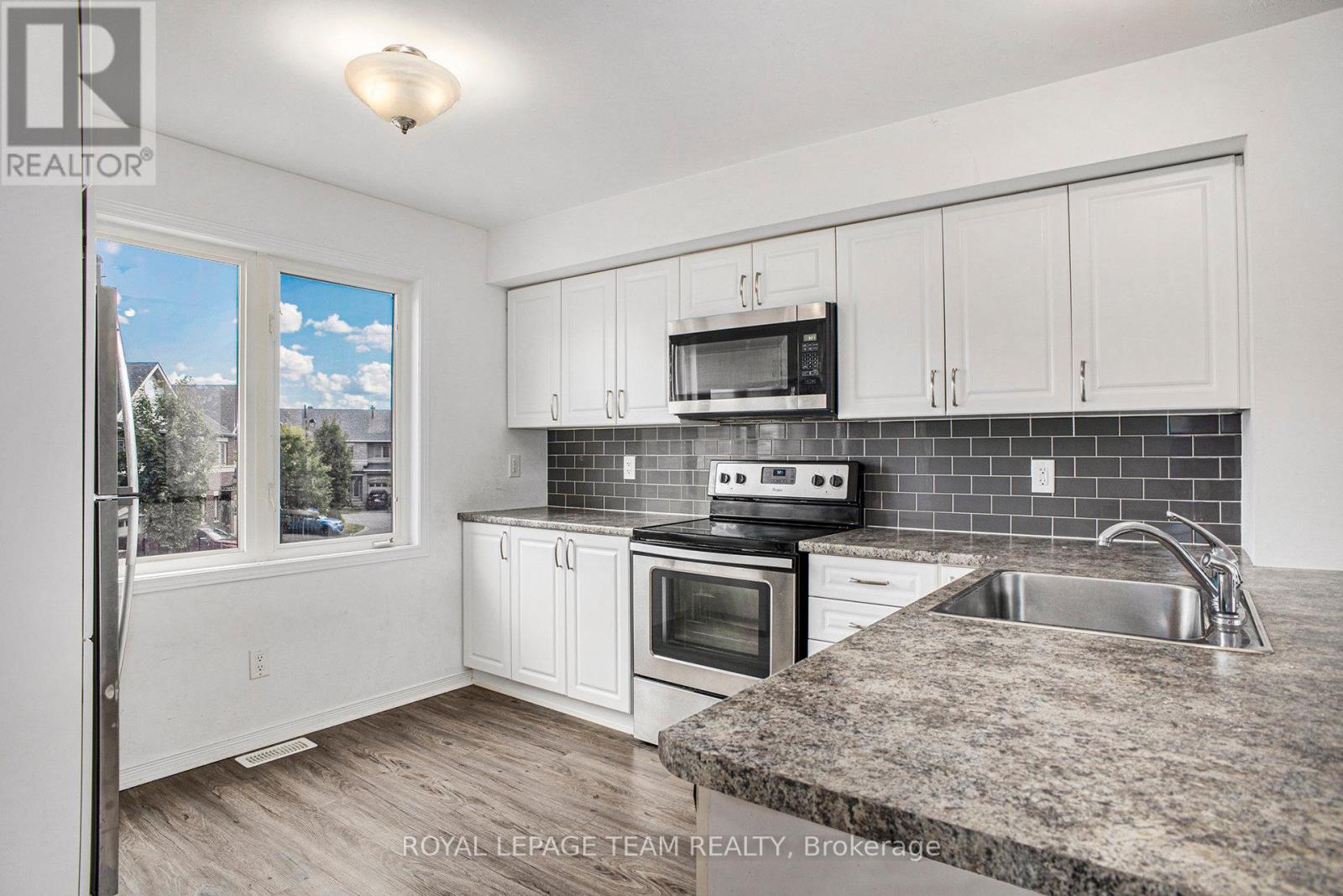 175 Camden Private