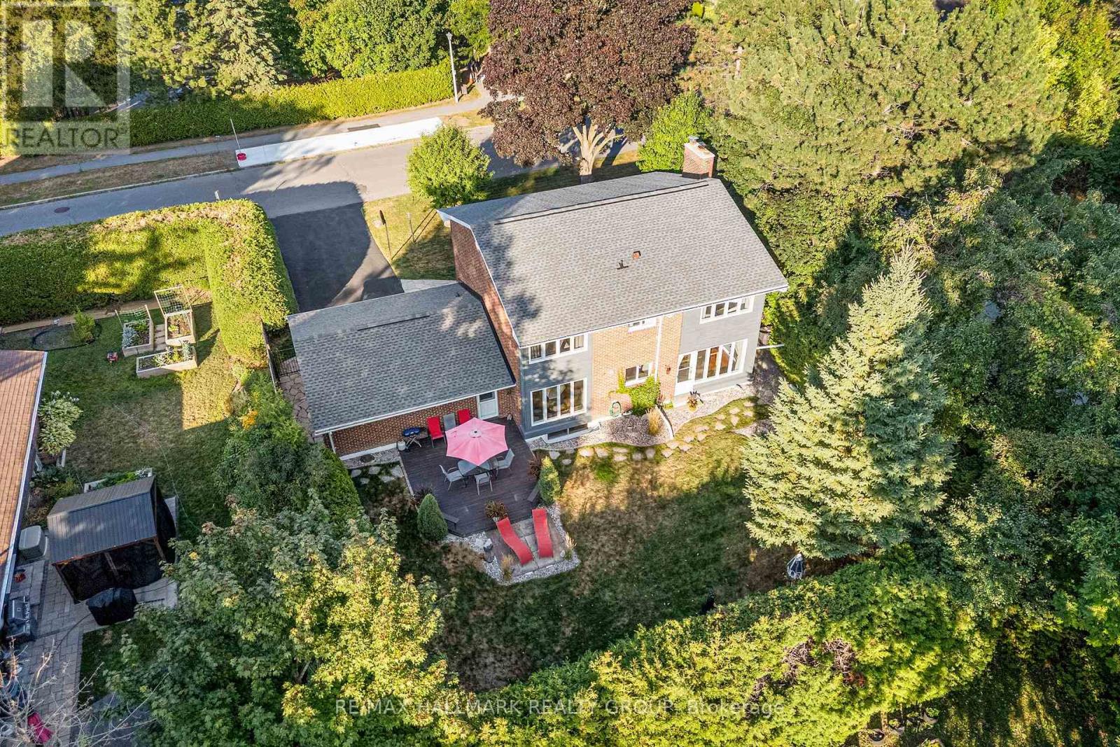 87 Leacock Drive