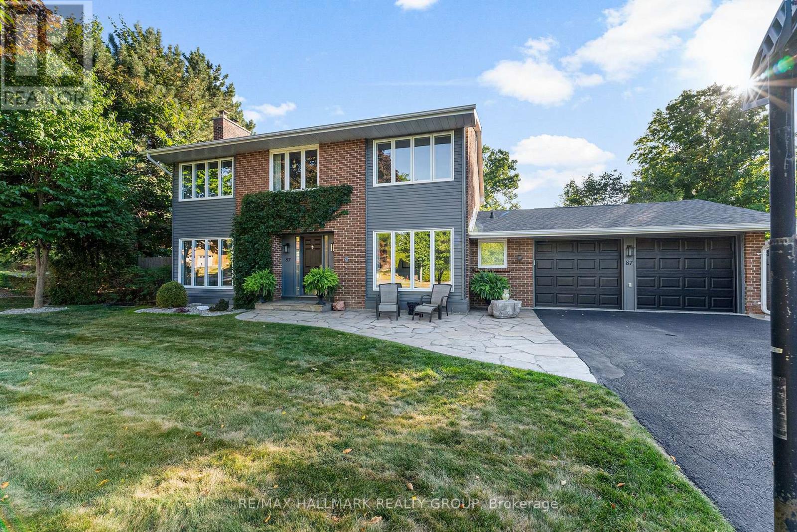87 Leacock Drive