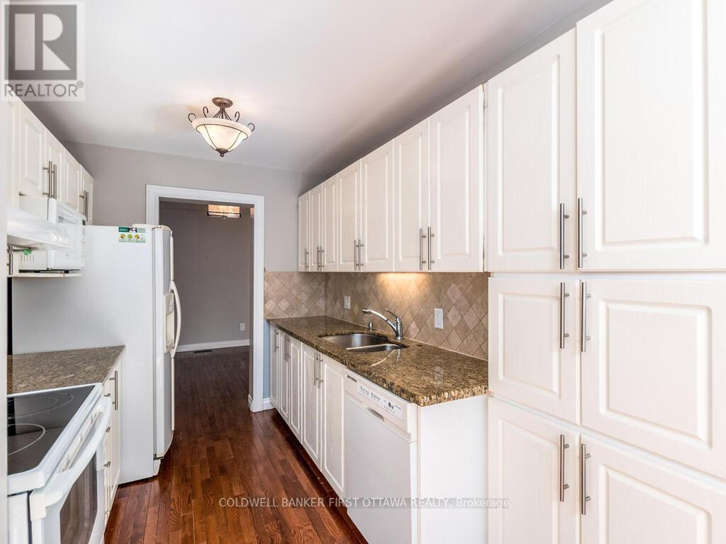 6101 Arbourwood Drive