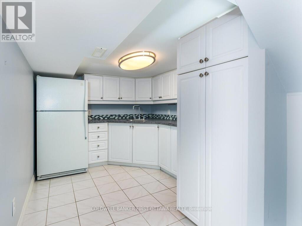 6101 Arbourwood Drive