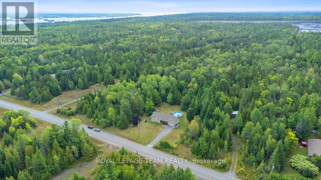 299 Golf Club Road