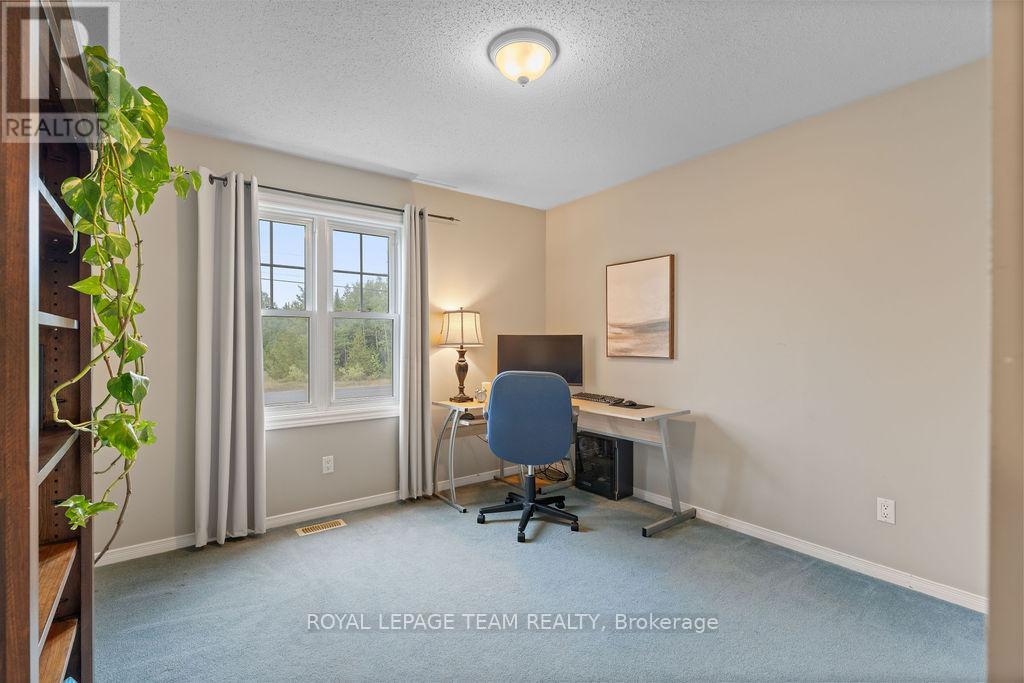 299 Golf Club Road