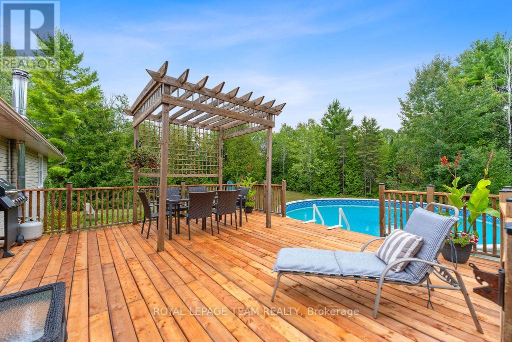 299 Golf Club Road
