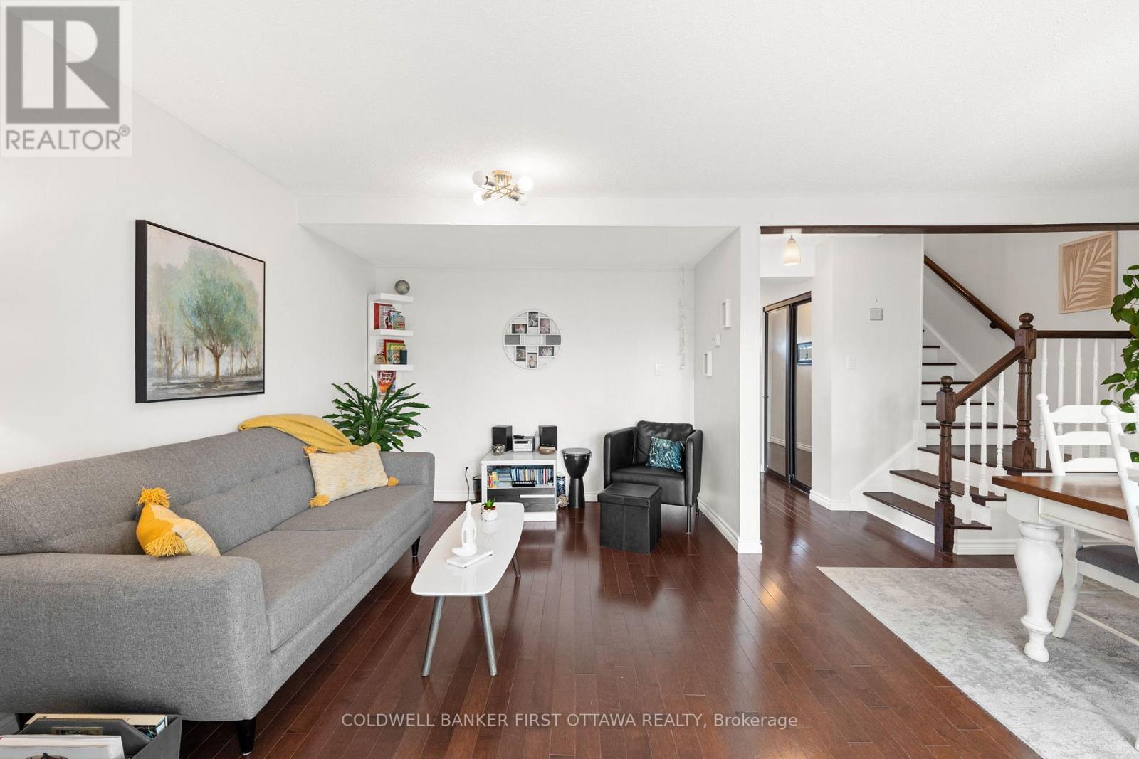 12 - 550 Straby Avenue
