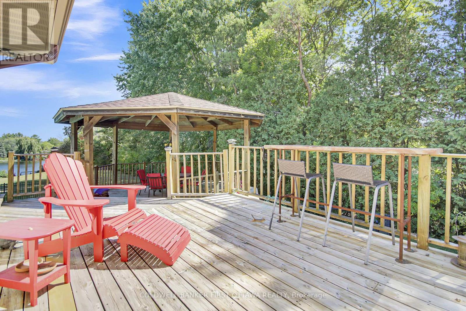 5937 Rideau Valley Drive N