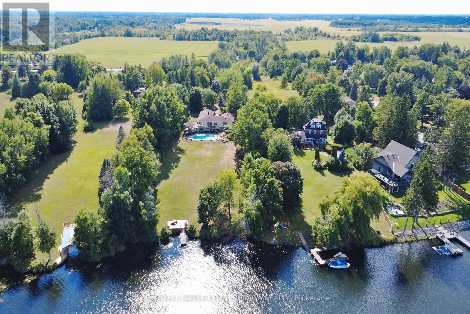5937 Rideau Valley Drive N
