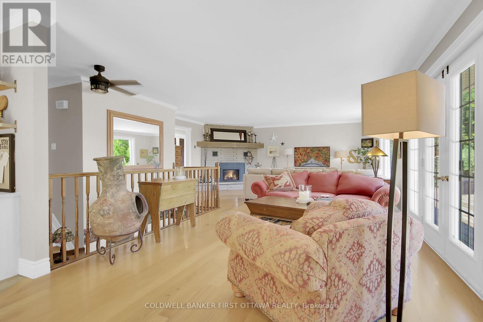 5937 Rideau Valley Drive N