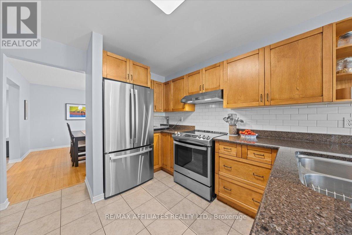 605 Falwyn Crescent