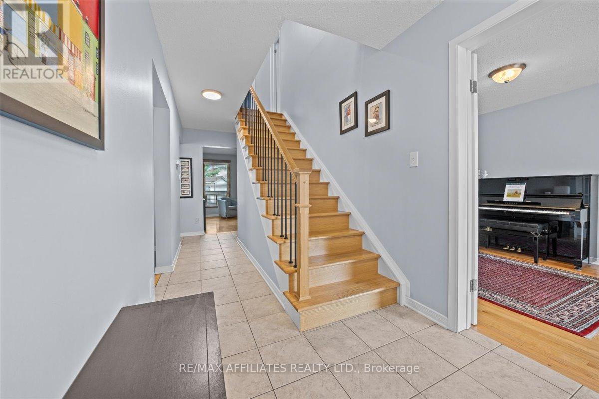 605 Falwyn Crescent