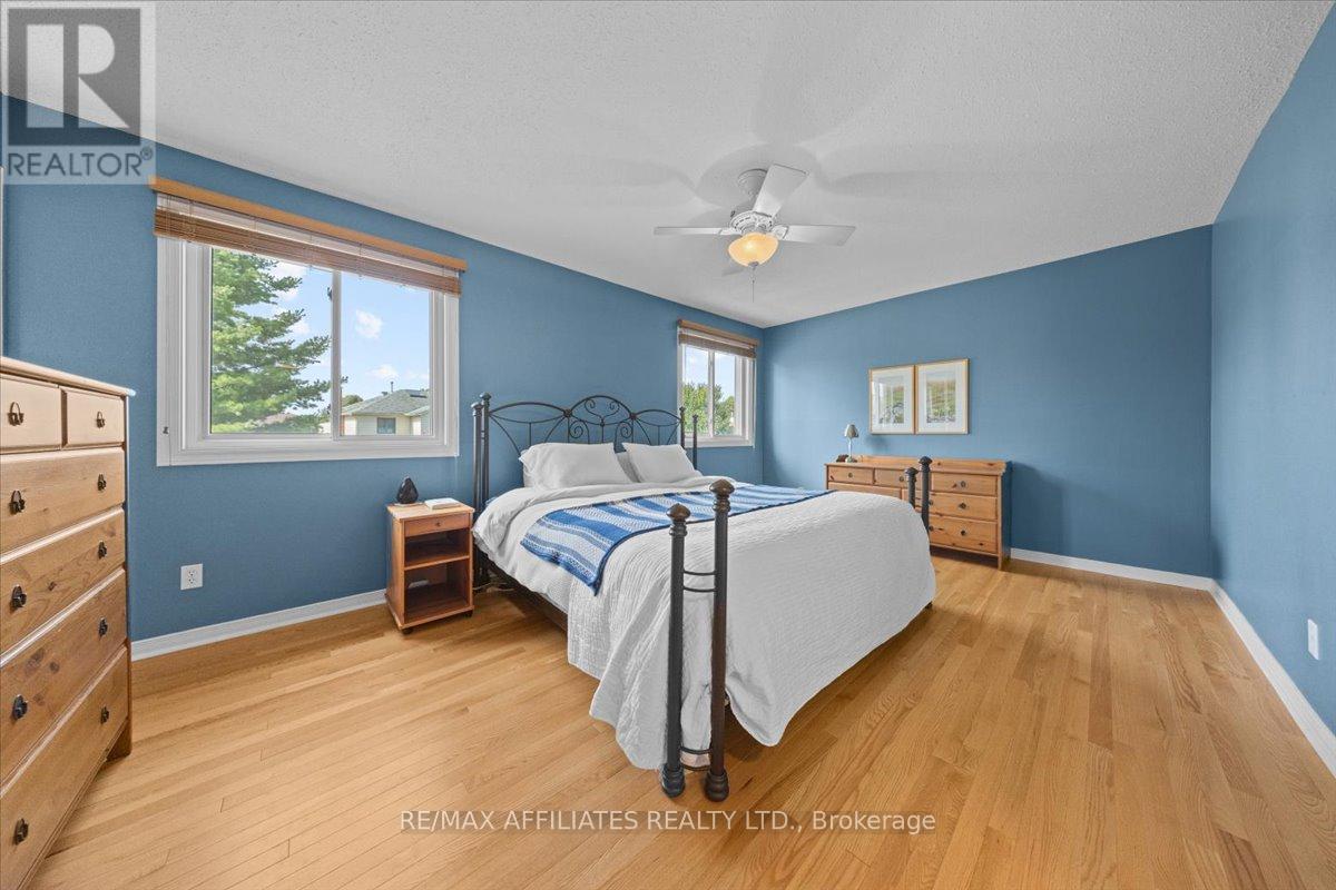 605 Falwyn Crescent